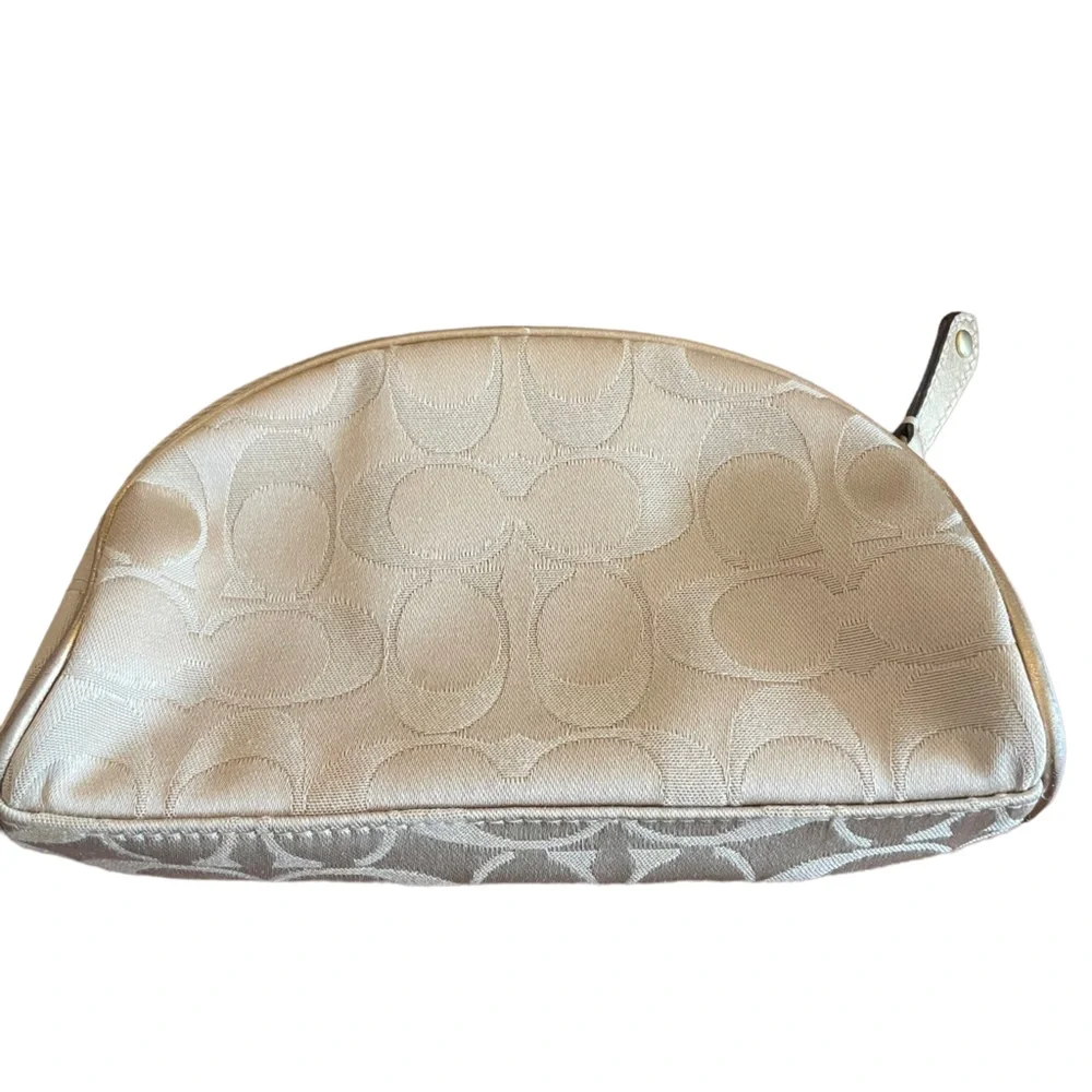 Coach clutch/wallet - Picture 3 of 4